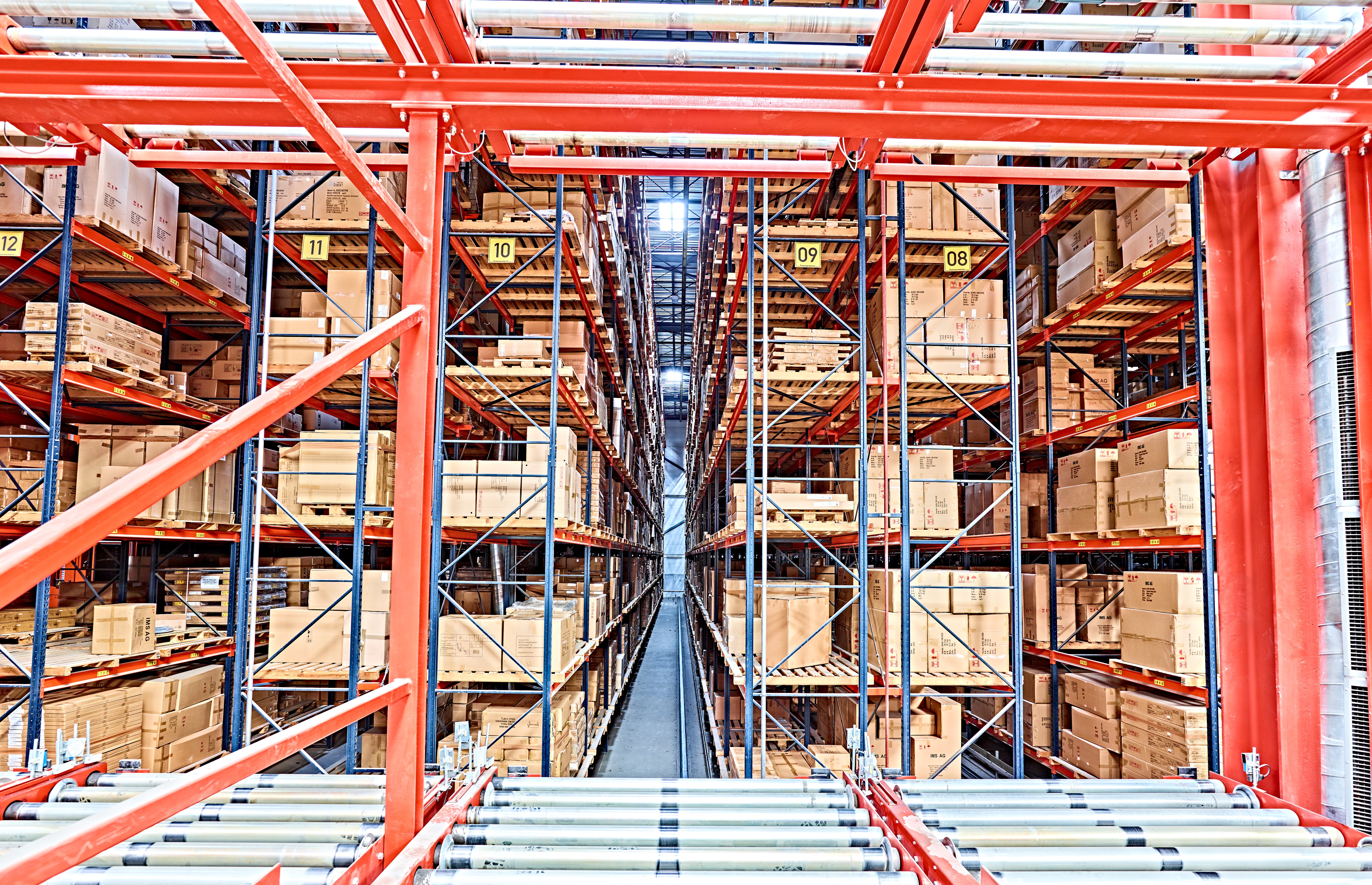 automatisches Hochregallager